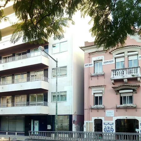 Apolo Bed & Breakfast *